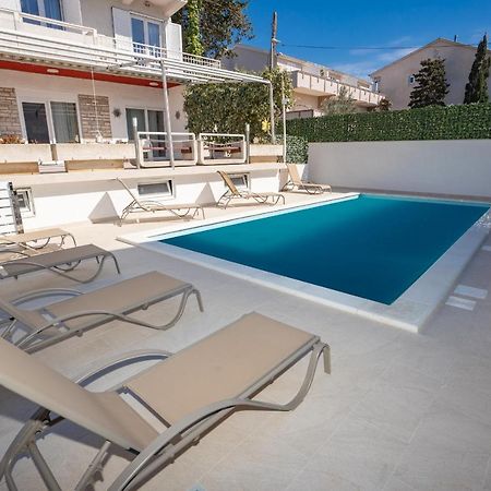 Rooms Magnolia With Pool Новаля Екстериор снимка