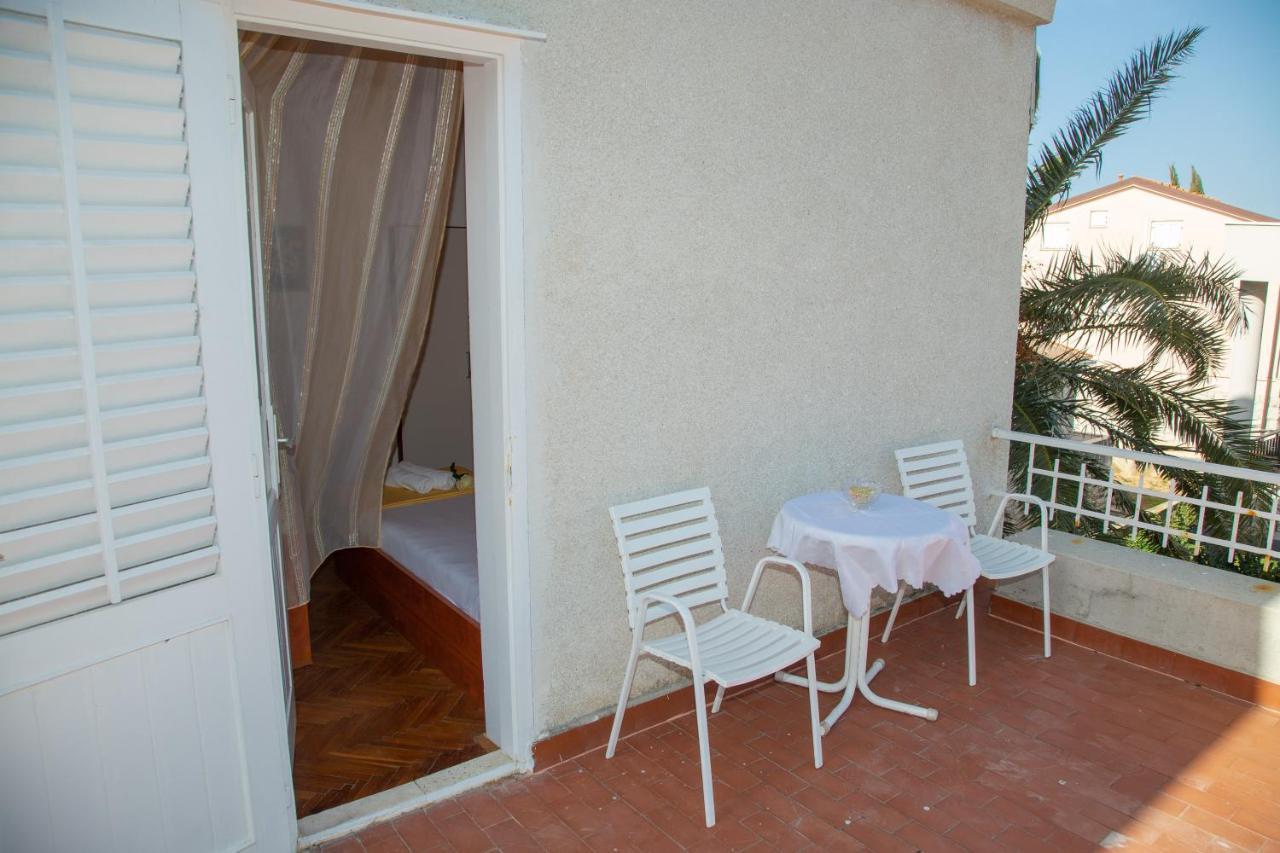 Rooms Magnolia With Pool Новаля Екстериор снимка