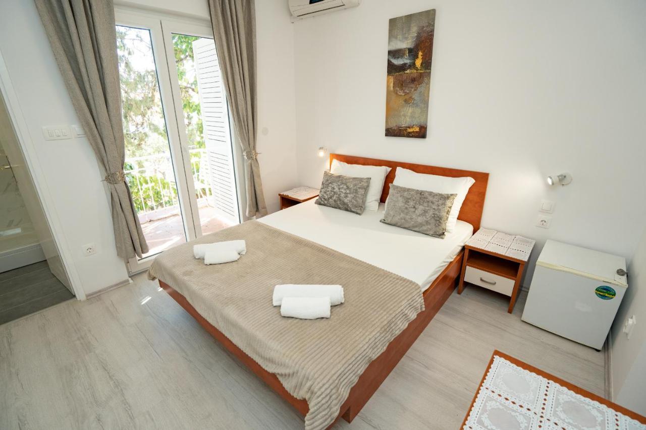 Rooms Magnolia With Pool Новаля Екстериор снимка